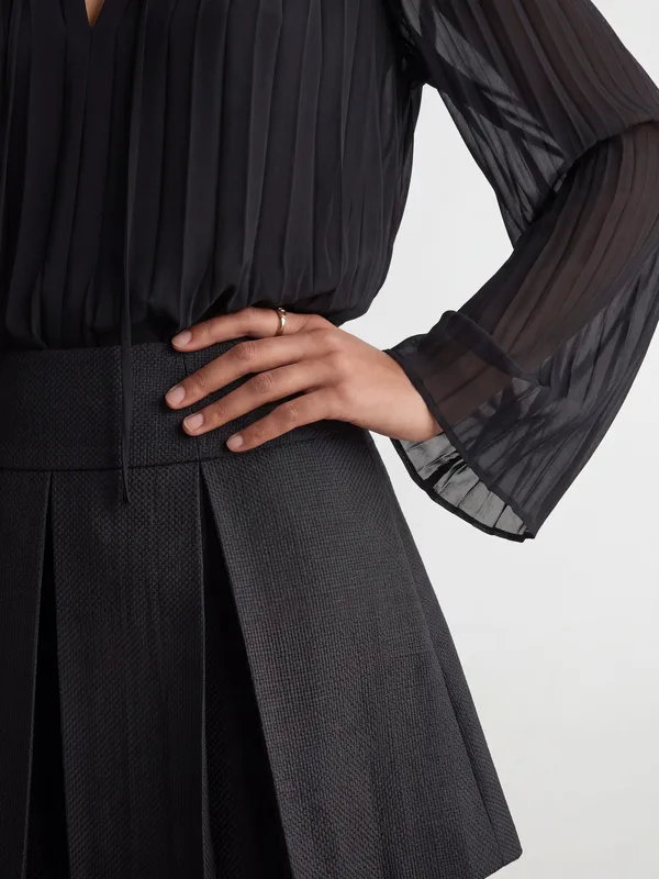 Editorial, pleated blouse detail